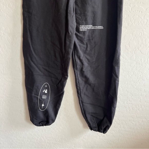 The Mayfair Group mental health awareness black joggers - Picture 6 of 9